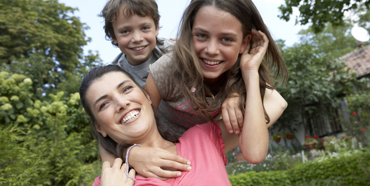Moms Need to Be in the Picture, Too!