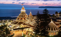 Holidays at the Del