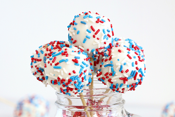 homemade confetti cake pops