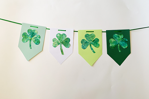 Shamrock Card web