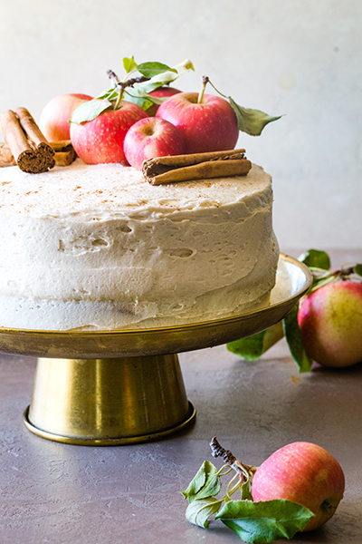 apple cider cake vertical