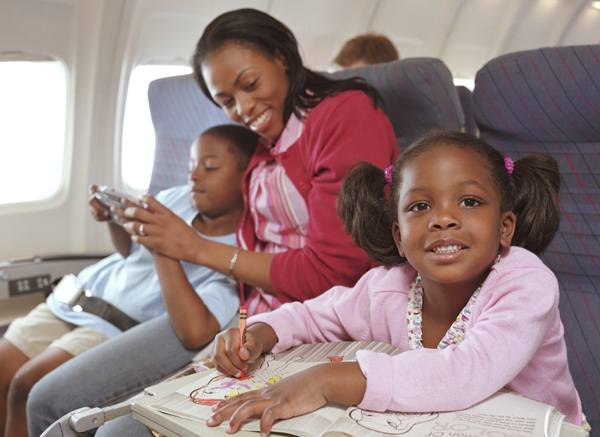 10 tips you should follow before traveling internationally with your family.