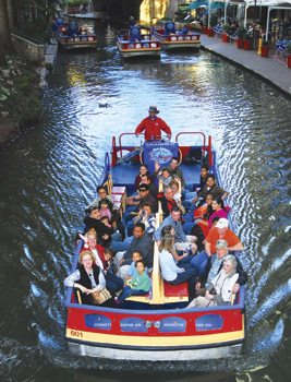 San Antonio Riverwalk Tour