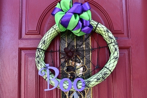 How to Make Halloween Door Wreaths