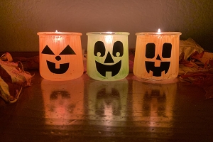 Art with Alyssa: Halloween Luminaries