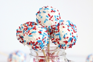 Patriotic Cake Pops