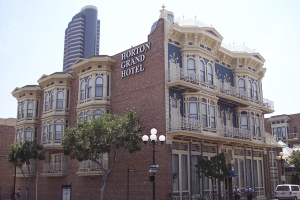 10 Haunted Spots in San Diego!